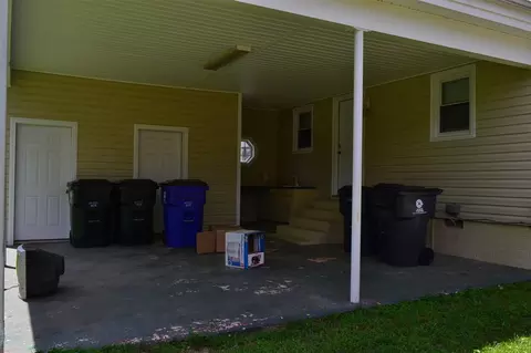 201 S Pine St, Benson, NC 27504 photo 15