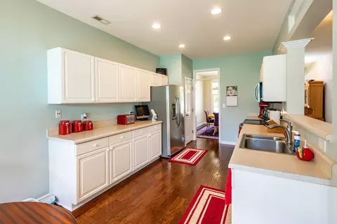 7842 Braefield Dr, Raleigh, NC 27616 photo 5