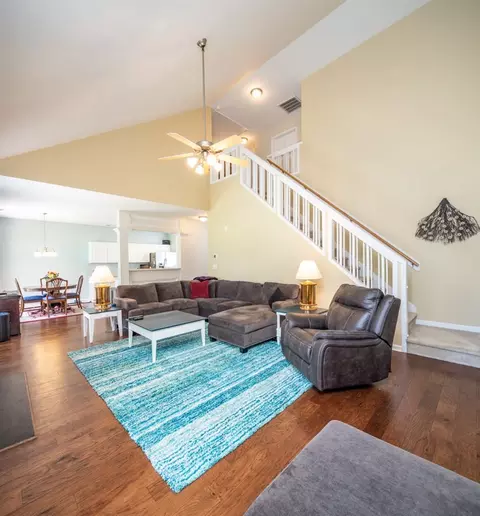 7842 Braefield Dr, Raleigh, NC 27616 photo 9