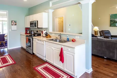 7842 Braefield Dr, Raleigh, NC 27616 photo 6