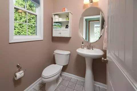1401 Hemlock Hill Dr, Durham, NC 27703 photo 12