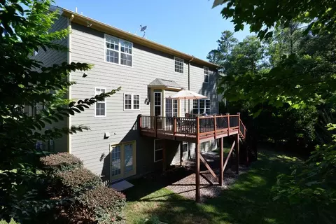 1401 Hemlock Hill Dr, Durham, NC 27703 photo 5