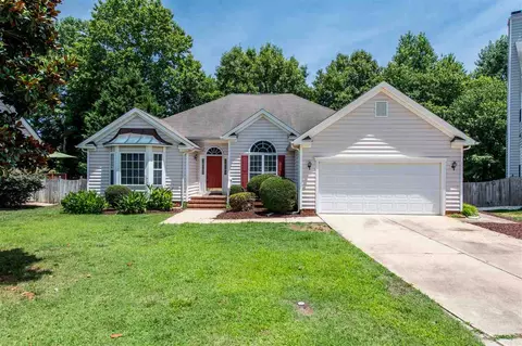 8908 Eaglebrook Ct, Raleigh, NC 27617 photo 1