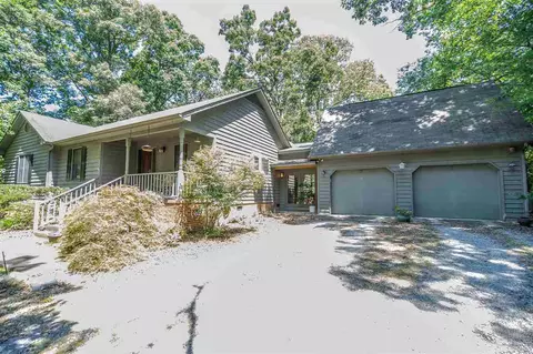 705 Stephanie Pl, Garner, NC 27529 photo 1
