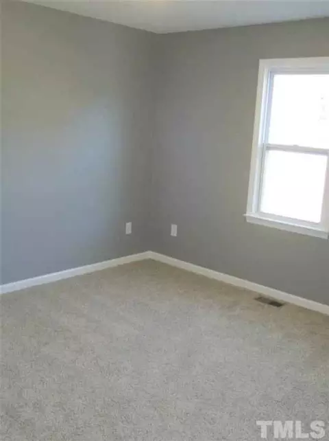 423 September Ln, Willow Spring, NC 27592 photo 5