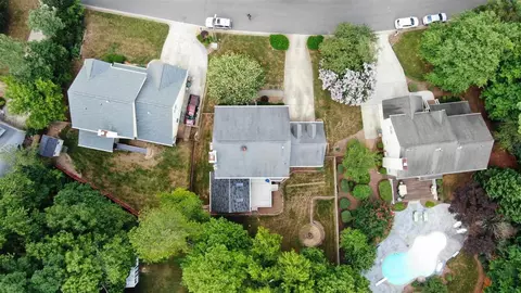 105 Beasley Ct, Cary, NC 27513 photo 16
