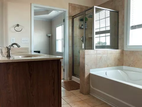 2005 Morehead Hill Ct, Durham, NC 27703 photo 13