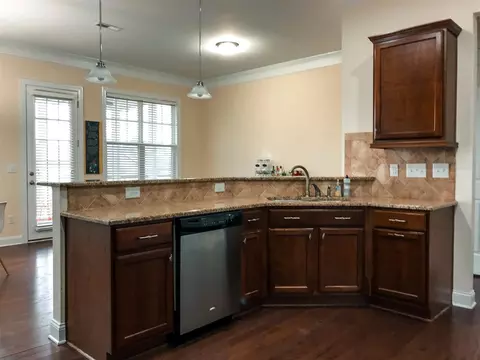 2005 Morehead Hill Ct, Durham, NC 27703 photo 6