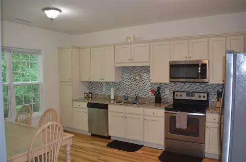 155 Beechleaf Ct, Clayton, NC 27520 photo 7