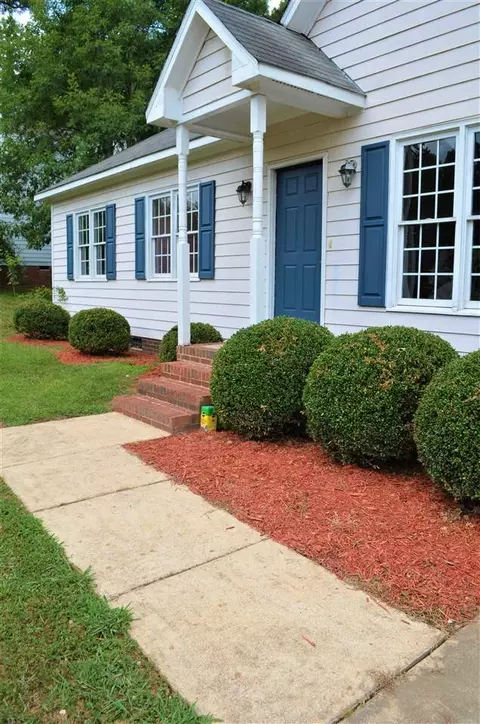 425 Johnson St, Garner, NC 27529 photo 4