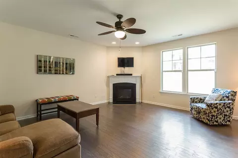 1109 Big Spring Cir, Durham, NC 27703 photo 9