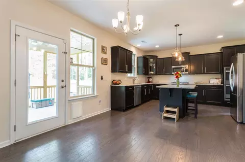 1109 Big Spring Cir, Durham, NC 27703 photo 13