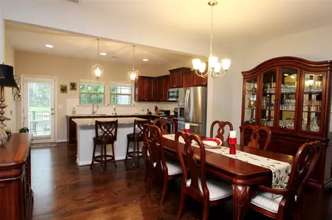 1220 Metropolitan Dr, Durham, NC 27713 photo 4