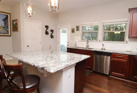 1220 Metropolitan Dr, Durham, NC 27713 photo 8