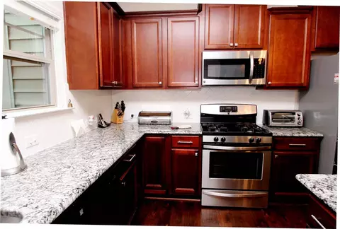 1220 Metropolitan Dr, Durham, NC 27713 photo 9