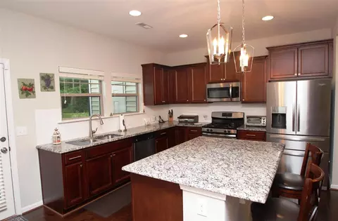 1220 Metropolitan Dr, Durham, NC 27713 photo 7