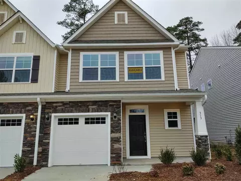 313 Lionel St, Durham, NC 27705 photo 1