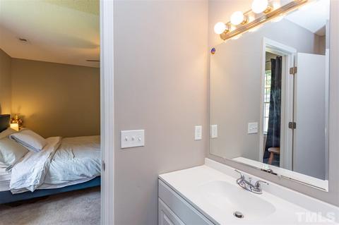 9 Rush Ct, Durham, NC 27713 photo 13