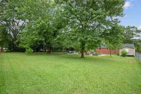 204 E Masonic Rd, Erwin, NC 28339 photo 7