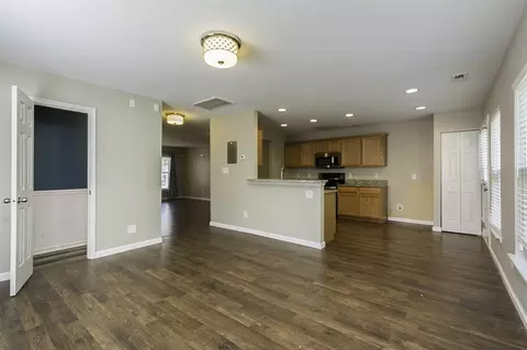 5205 Suda Dr, Durham, NC 27703 photo 4