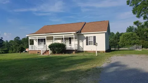 222 Old Roberts Rd, Benson, NC 27504 photo 1