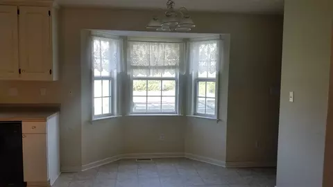 222 Old Roberts Rd, Benson, NC 27504 photo 4