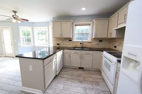 6328 Willowlawn Dr, Wake Forest, NC 27587 photo 8