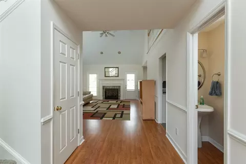 205 Wendy Pl, Benson, NC 27504 photo 5