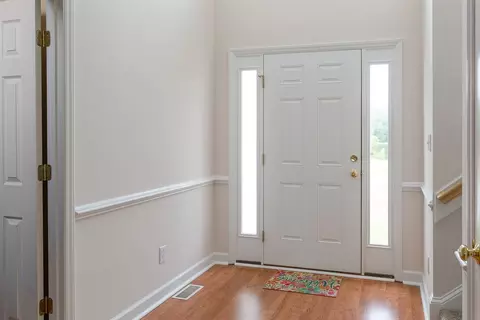 205 Wendy Pl, Benson, NC 27504 photo 4