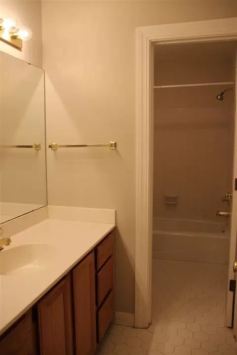 7 Wyndham Pl, Durham, NC 27705 photo 17