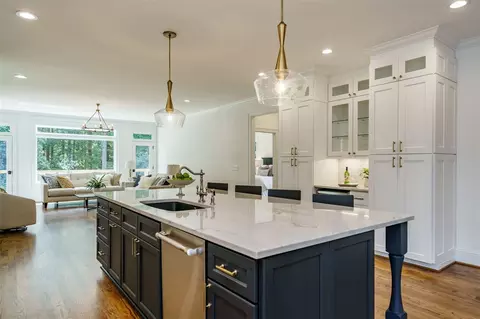 2012 Mccarthy St, Raleigh, NC 27608 photo 9