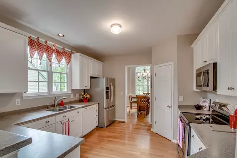 4 Greers Ferry Ct, Durham, NC 27713 photo 8
