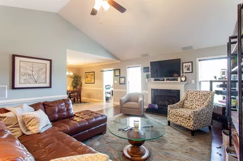 35 Long Grass Dr, Smithfield, NC 27577 photo 5