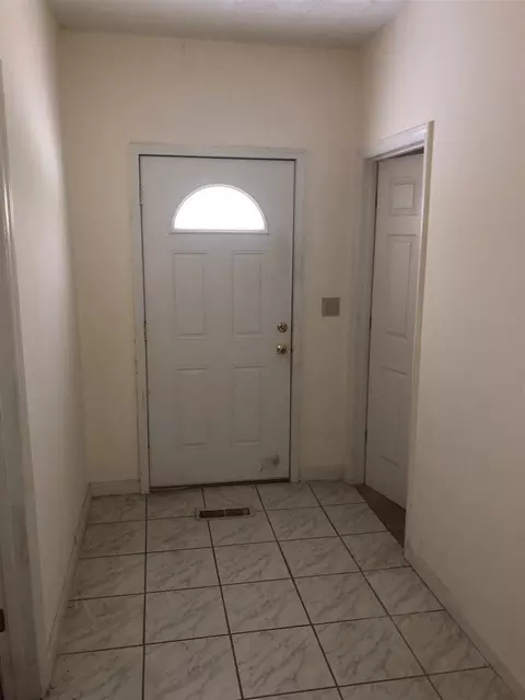 111 Johnson St, Roxboro, NC 27573 photo 6