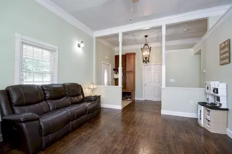 103 E Wilson St, Micro, NC 27555 photo 7