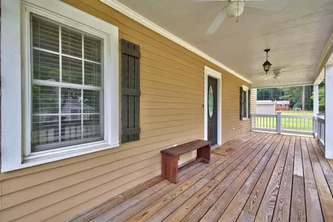 103 E Wilson St, Micro, NC 27555 photo 3