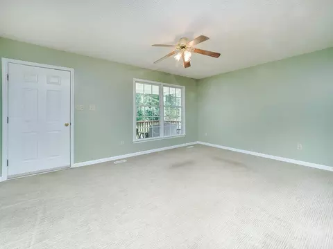 105 Abbott Ln, Durham, NC 27703 photo 3