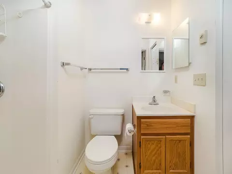 105 Abbott Ln, Durham, NC 27703 photo 10