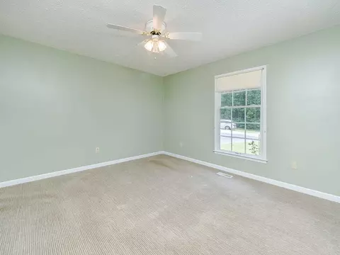 105 Abbott Ln, Durham, NC 27703 photo 9