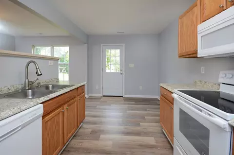 2437 E Geer St, Durham, NC 27704 photo 8