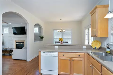 202 Forestcrest Ct, Apex, NC 27502 photo 8