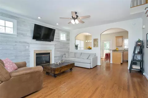 202 Forestcrest Ct, Apex, NC 27502 photo 3