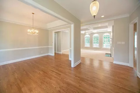 1007 E Oak Dr, Durham, NC 27705 photo 7