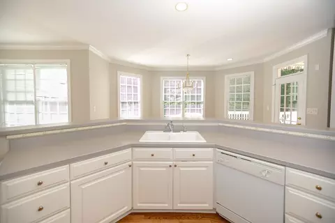 1007 E Oak Dr, Durham, NC 27705 photo 8
