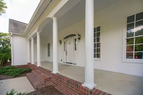 1007 E Oak Dr, Durham, NC 27705 photo 2