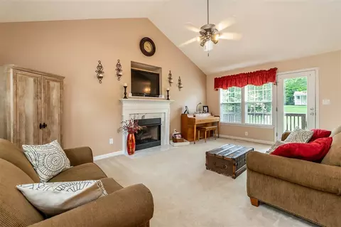 6913 Stevens Oaks Dr, Garner, NC 27529 photo 6