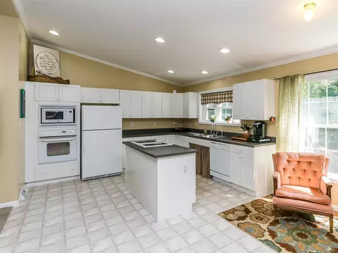 107 E Boyd Rd, Henderson, NC 27537 photo 12