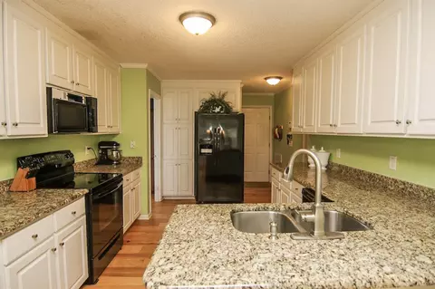 1209 Dixie Dr, Selma, NC 27576 photo 15