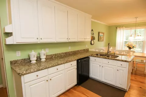 1209 Dixie Dr, Selma, NC 27576 photo 18