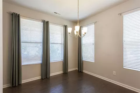 209 Chestnut Oak Pl, Durham, NC 27704 photo 5